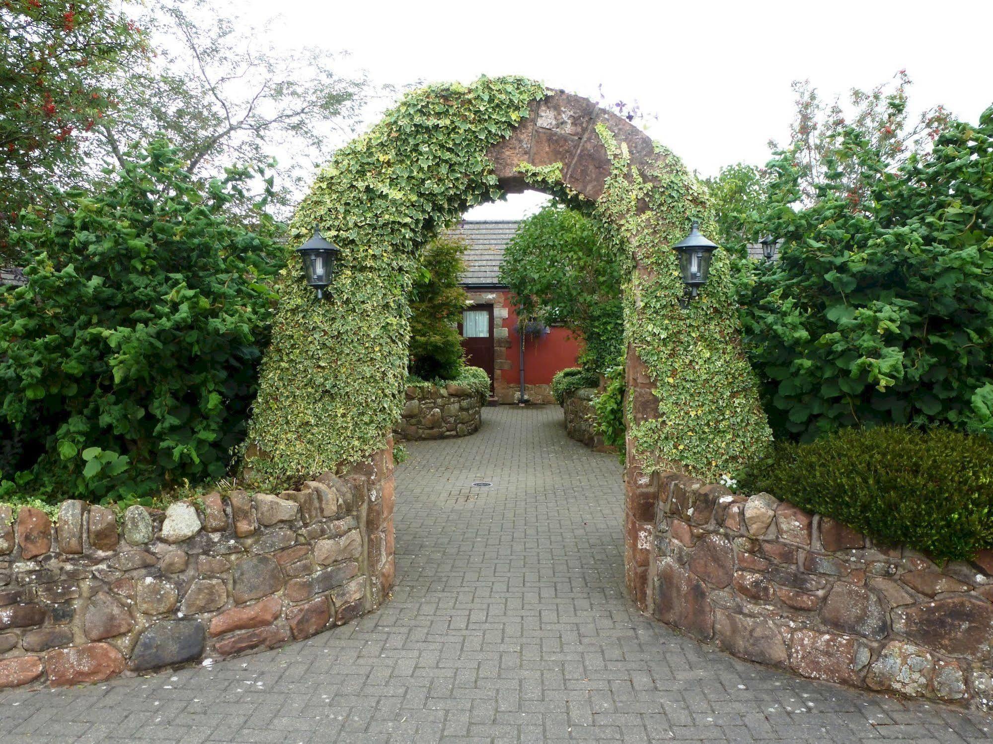 The Mill Forge Hotel Kirkpatrick Extérieur photo